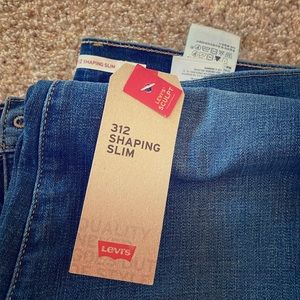 Women’s Levi’s 312 Shaping Slim Jeans